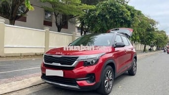 Kia Seltos 2023 Deluxe 1.6 AT - 49000 km