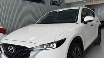 Mazda CX 5 2024 Luxury 2.0 AT - 19 km