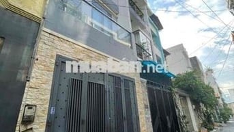 Cho thuê nhà 3 tầng (4m x 15m) có 3 phòng ngủ hẻm nhựa 7m hướng Nam