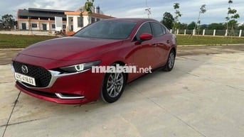 Mazda 3 2022 1.5L Premium - 45000 km