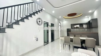 CHO THUÊ NHÀ MỚI XÂY 2 TẦNG  FULL NỘI THẤT PHÍA BẮC NHA TRANG