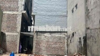 BÁN NHANH LÔ ĐẤT TẠI KIM QUAN VIỆT HƯNG Ô TÔ ĐỖ CỬA