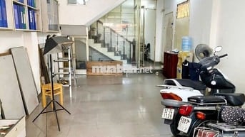 Cho thuê mặt bằng 71m2 gần mặt tiền Bùi Viện