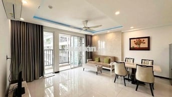 Cho thuê căn hộ 2PN 2WC. chung cư The Botanica. Phường 2 Tân Bình