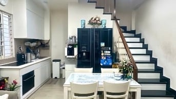 Chủ về quê cần bán gấp nhà Nguyễn Thị Thập, quận 7, 60m2 giá 3 tỷ 120
