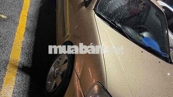 Xe Ford Laser Ghia 1.8 MT 270.000 Km