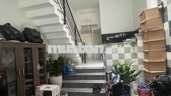 nhà riêng 1 trệt 2 lầu- cách mặt đường quang trung 50m