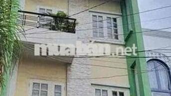 Nhà mặt tiền Quận 1, 50m2, 4 tầng 6PN, vị trí kinh doanh chợ Đakao