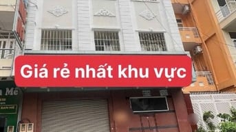 Khách sạn 31p mặt tiền khu Phan Xích Long - đường Hoa - 8x19m - 35 tỷ