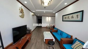 Cho thuê căn 2pn - 3pn, FULL nội thất, ngay trung tâm ĐN giá cực rẻ