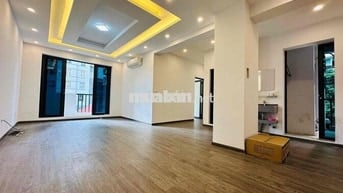 Bán chung cư Oct3 khu đô thị Cổ Nhuế, 3 ngủ, lô góc mới đẹp đủ đồ