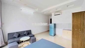 CHO THUÊ PHÒNG BAN CÔNG THOÁNG FULL NỘI THẤT 35m2 TẠI NƠ TRANG LONG