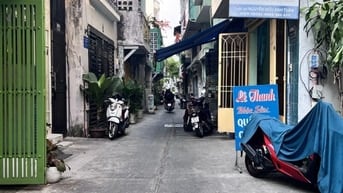 BÁN NHÀ HẺM XE HƠI ĐƯỜNG TRƯỜNG SA THÔNG LÊ VĂN SỸ QUẬN 3