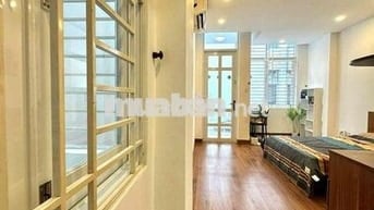 Căn Hộ Ban Công .... Ngay Sát Bên Chợ Bà Chiểu 🔥🔥🔥