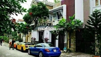 Lô đất đẹp 10m x 20m. 200m2 Khu biệt Thự Phú Nhuận Khu H Gần LTR