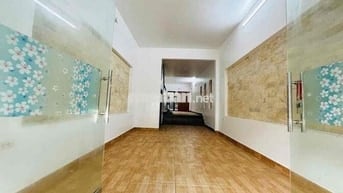 BÁN NHÀ CẦU GIẤY – 52/60M² – 5 TẦNG – MT 4M – OTO ĐỖ CỬA – GIÁ 18.5 TỶ