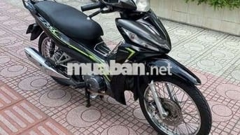 Kẹt tiền cần bán xe ,lh ***