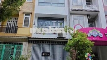 Nhà 1 Trệt 3 Lầu 4PN 4x18m Mặt Tiền Đường Số Phường Tân Phong Q.7