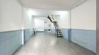 Cho thuê nhà 4m x 15m, 1 lầu hẻm Hoàng Sa quận Tân Bình