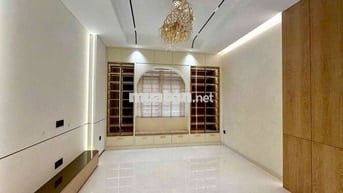 Cho thuê Siêu Phẩm Nhà Phố, Đẹp Hiện Đại, Nơ Trang Long p13 Bình Thạnh