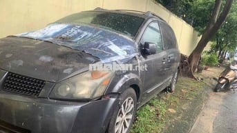 Thanh lý xác xe Nissan QUEST 2003 máy xăng