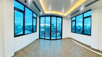 Nhà 5 Tầng Vạn Phúc 35m2 xây mới thang máy Full Đồ, kinh doanh, thông