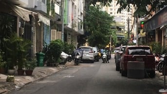 Bán Nhà mặt tiền đường Hoa Hồng Phường 2 Quận Phú Nhuận.