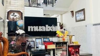 Nhà mặt tiền 100m2, 3 phòng ngủ, đường HT23, quận 12