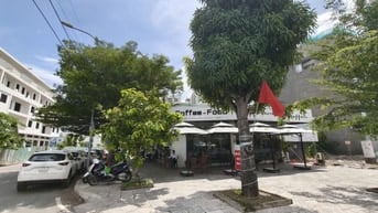 CẦN GẤP 1 NAM GIỮ XE QUÁN CAFE Ở LẠI QUÁN - 10.000.000/THÁNG