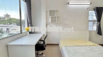 STUDIO BAN CÔNG, CỬA SỔ THOÁNG, FULL NỘI THẤT GẦN NGÃ TƯ HÀNG XANH