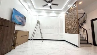 VĂN CAO, TRUNG TÂM BA ĐÌNH - NHÀ MỚI ĐẸP Ở NGAY- CỰC GẦN Ô TÔ, GIÁ TỐT