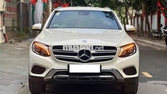 Mercedes Benz GLC250 4Matic sx 2016 màu trắng