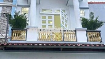 nhà 2 lầu nở hậu 5,5x 15 hẻm 6 m 1/ nguyễn thi đăng. TTH Q12