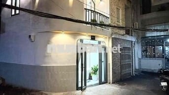 HẺM XE HƠI - HOÀNG HOA THÁM, BÌNH THẠNH - 18M² - 2 TẦNG BTCT - LÔ GÓC