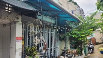 Chỉ 2,8 Tỷ, Ngay UBND Xã Phước Kiển, DT 4,1x11