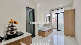 Cho Thuê Căn Hộ Ban Công Full Nội Thất ở Bùi Đình Tuý, Bình Thạnh