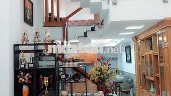 Bán nhà đường Phạm Văn Bạch, Tân Bình – 3 tầng, SHR, giá 6.95 tỷ