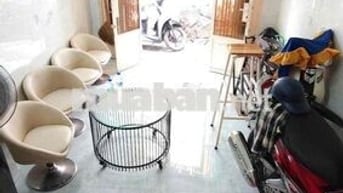 2.5 tỷ bán ngà Quận 6, 19m2- 2 tầng đúc, 2 pn, sổ riêng hoàn công