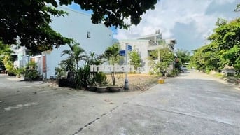 LÔ GÓC NGANG 10M NGAY HỒ BÀU TRÀM GIÁ CHỈ 4TY490