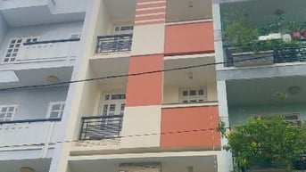 Cho Thuê Nhà Nguyên Căn Mặt Tiền Hoàng Diệu Quận Phú Nhuận