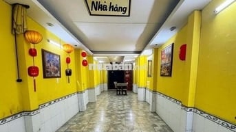 Mặt bằng thuê vị trí đẹp 3.5m x 25m đường Lê Quang Định