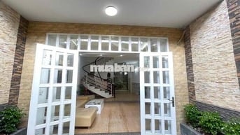 Cho thuê nhà mặt tiền đường Nguyễn Xuân Khoát, dt 4,8x25 trệt 4 lầu