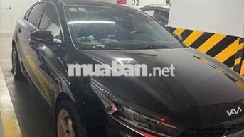 Kia K3 2024 Premium 1.6 AT - 8000 km