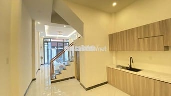 Bán nhà tại Tô Hiệu, Tân Phú – 1 trệt, 1 lầu, sân thượng, SHR, giá 6tỷ