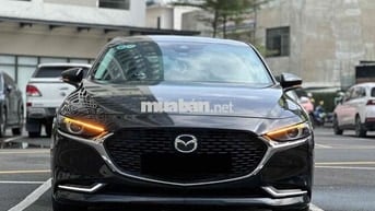 Mazda 3 2022 1.5L Premium - 61000 km