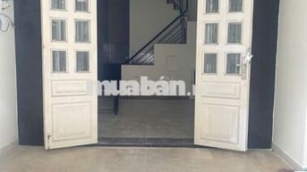 Nhà xây kiên cố cho thuê , khu an ninh , yên tĩnh