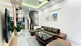 🏠 BÁN NHÀ PHỐ NGUYỄN VĂN CỪ – NGÕ THÔNG, Ô TÔ VF3 QUA NHÀ!