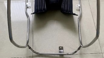 Bộ khung inox/thảm lót chân Vespa Sprint/Premivera