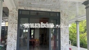 CẦN BÁN 197m2 ĐẤT CÓ SẴN NHÀ CẤP 4 SỔ RIÊNG TÂN QUÝ TÂY BÌNH CHÁNH