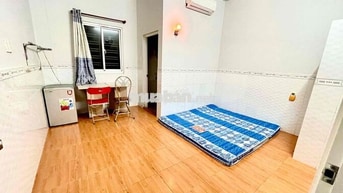 phòng trọ giá rẻ có cửa sổ đối diện công viên quận 12